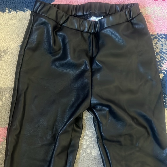 ZARA faux leather leggings - Picture 2 of 7